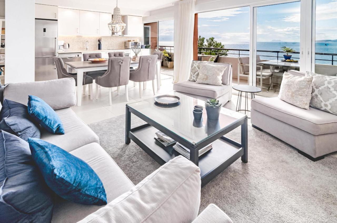 CP - Modern Beachside Apartment in Estepona Exterior foto